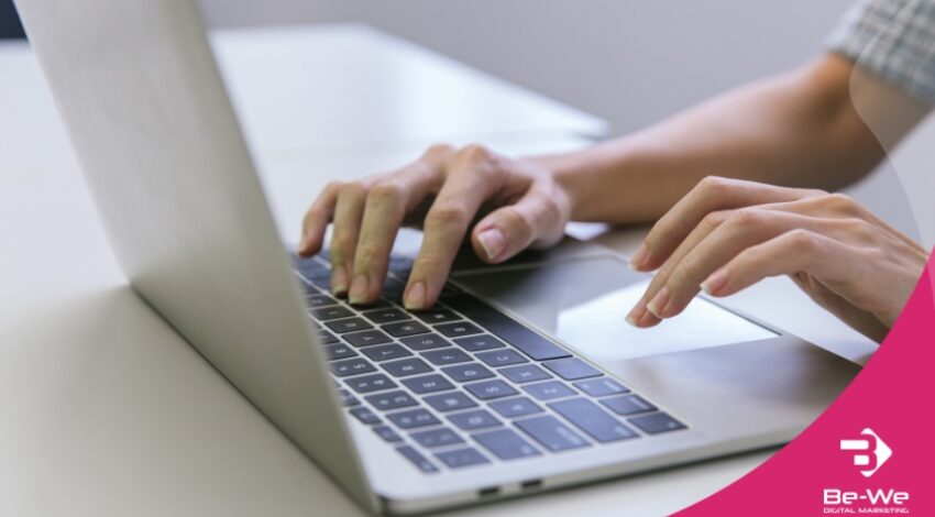 Analisi prompt per settore: come cambiano le ricerche online